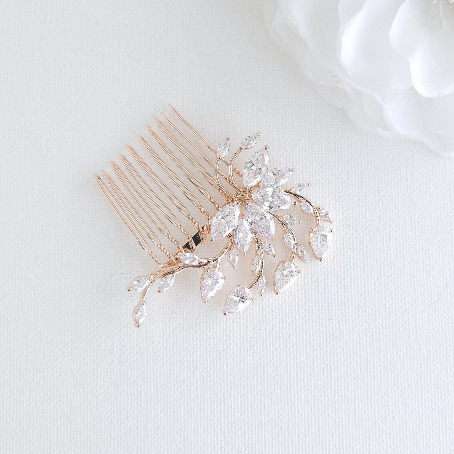 Petite Flower Bridal Hairpiece in Gold- Kika