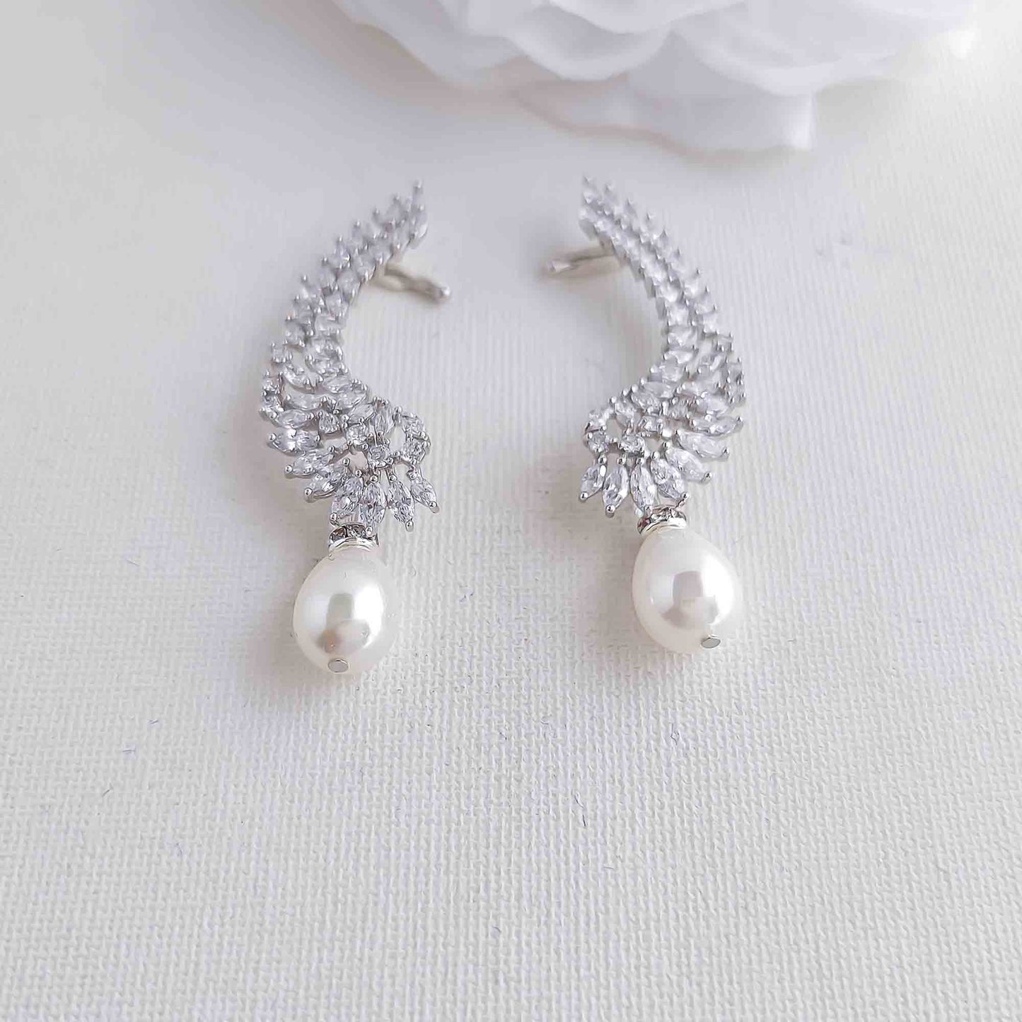 Detachable Pearl Ear Cuffs: A Modern Twist for Your Wedding Day-Adena