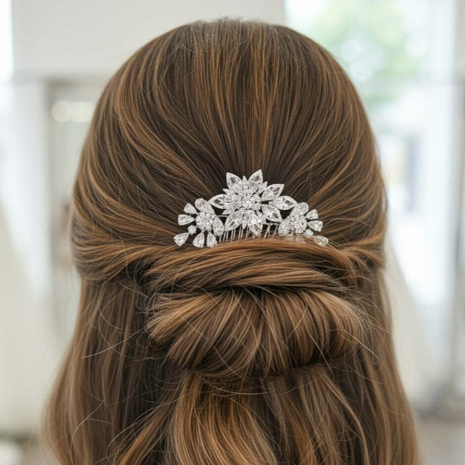 Rose Gold Floral Hair Comb: Small CZ Leaf Design for Modern Brides-Lara