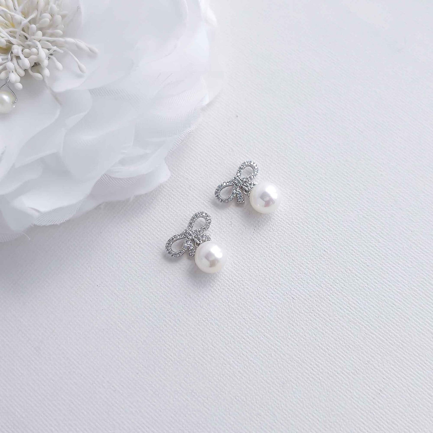 Bow Earrings with Pearl Drops: Dainty & Elegant-Serenity