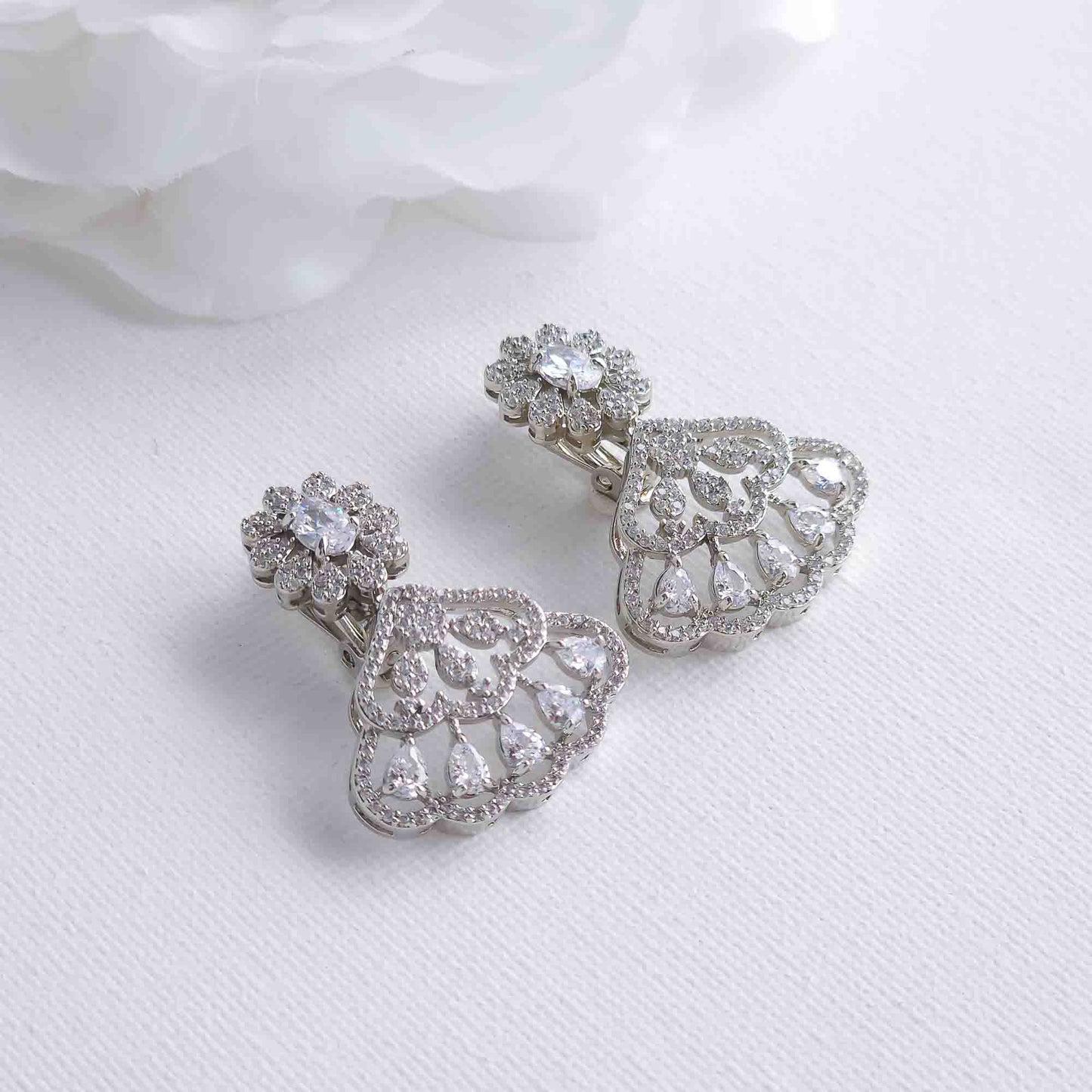Non-pierced Wedding Clip-On Earrings: Vintage Style and All-Day Comfort- Litvik