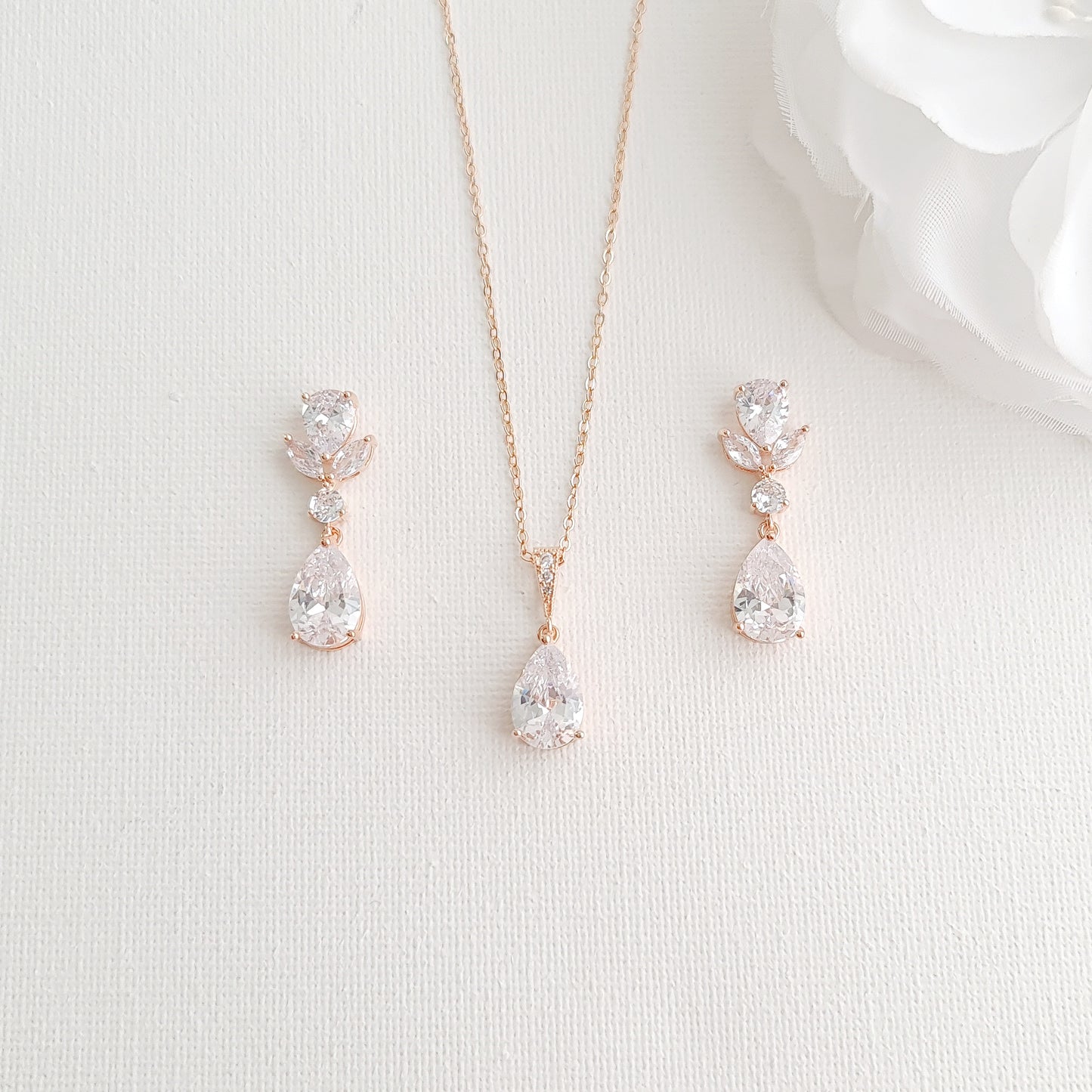 Dainty Wedding Jewellery Set- Nicole