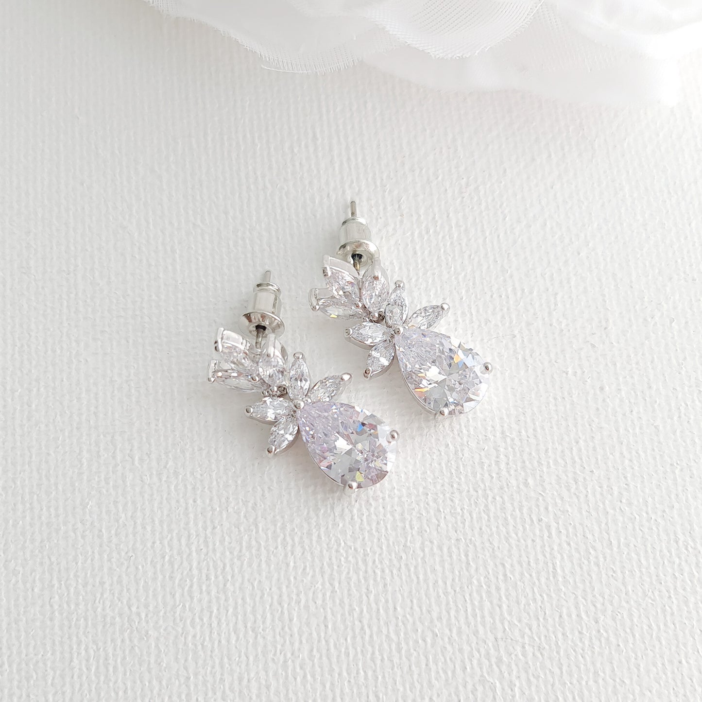 Leaf and Drop Earrings For Weddings-Stella