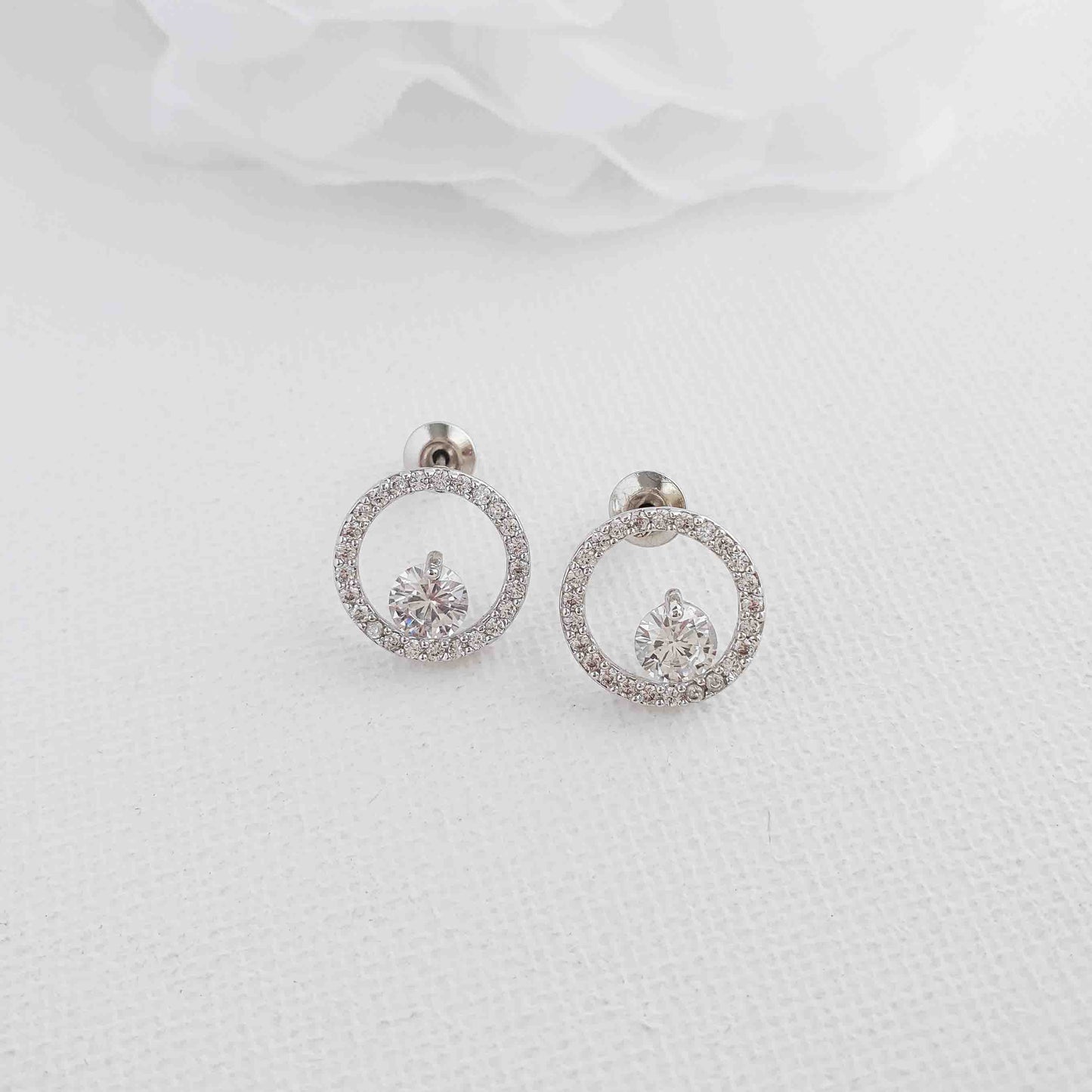 Circle Stud Earrings Heidi