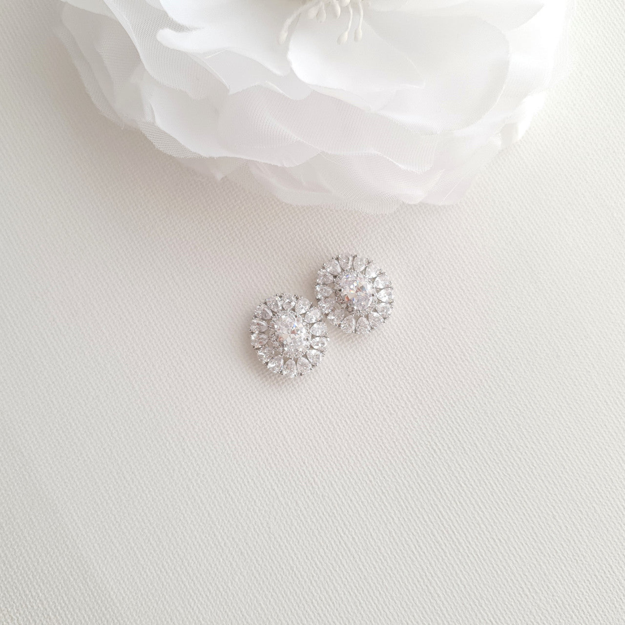 Dazzling Oval Halo Cubic Zirconia Stud Earrings for Brides-Indigo