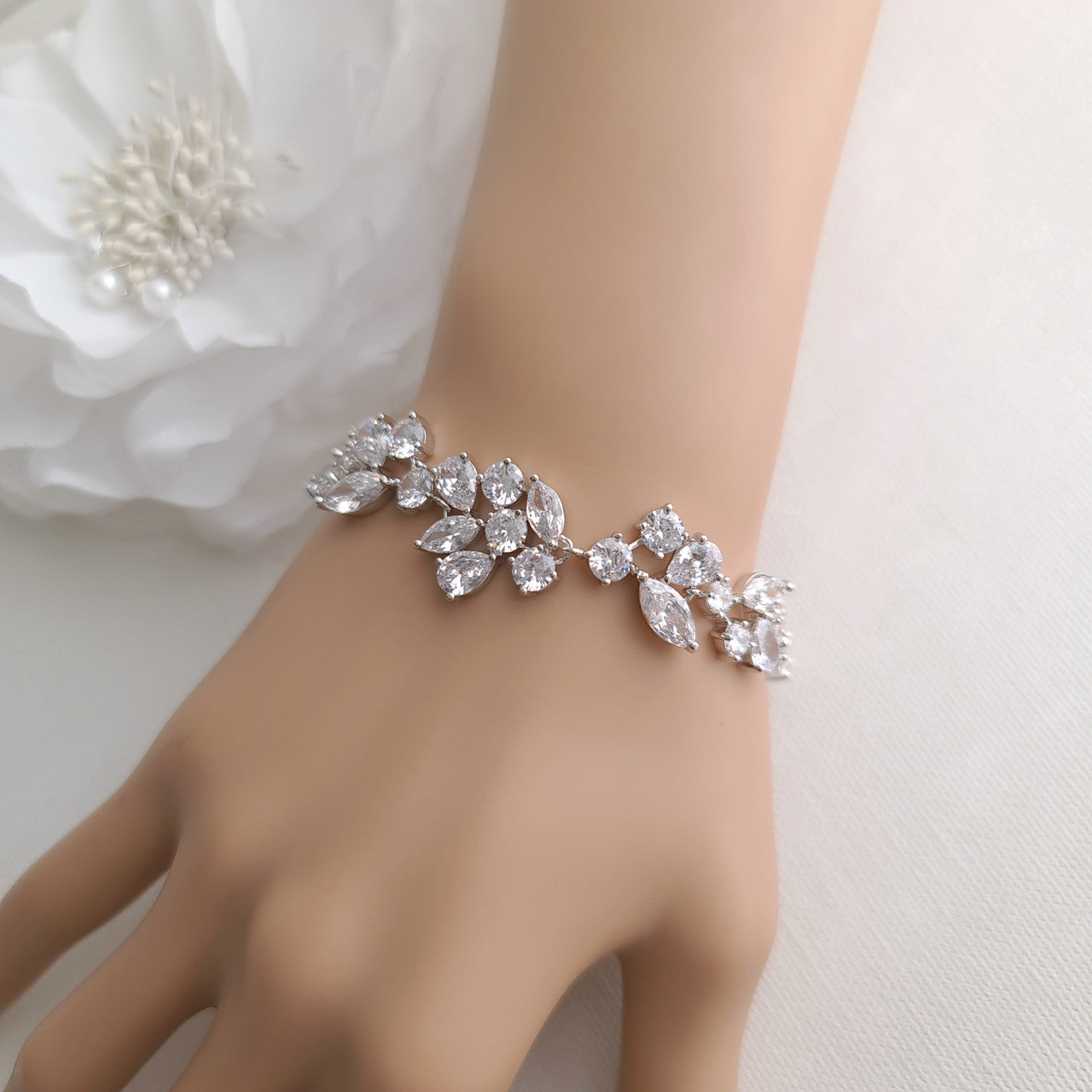 Gold Bracelet for Brides- Nicole
