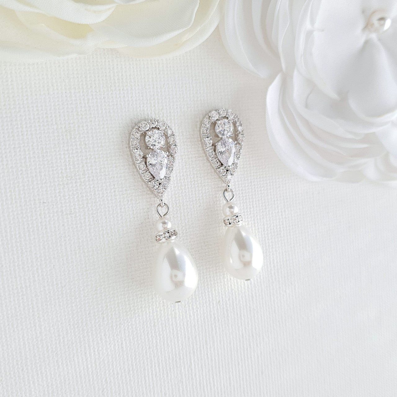 Gold Pearl Earrings-Cera