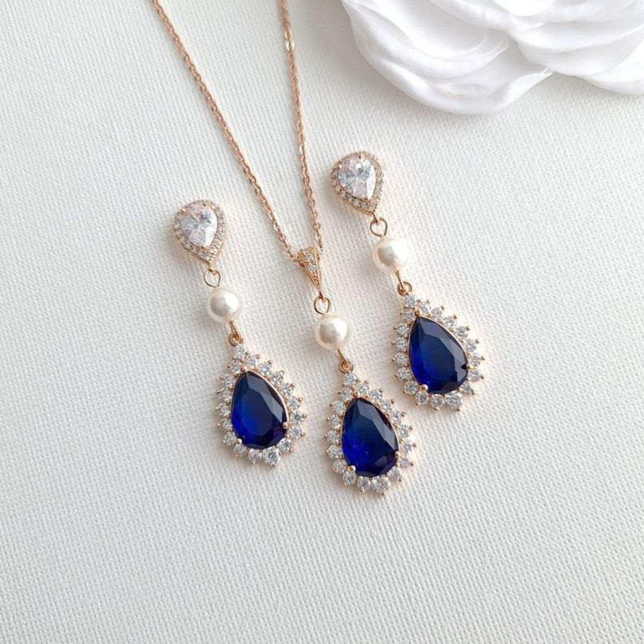 Sapphire Blue Wedding Jewellry Set In Gold-Aoi