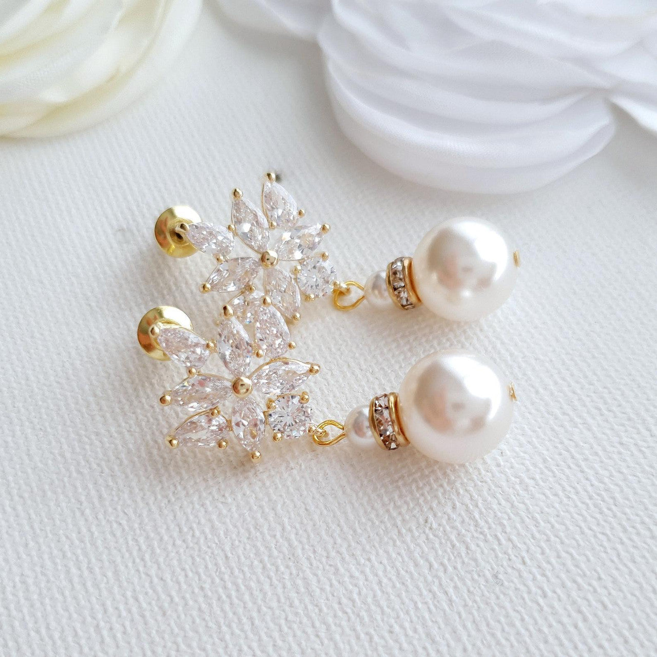 Bridal Drop Earrings Gold With Round Pearls-Rosa