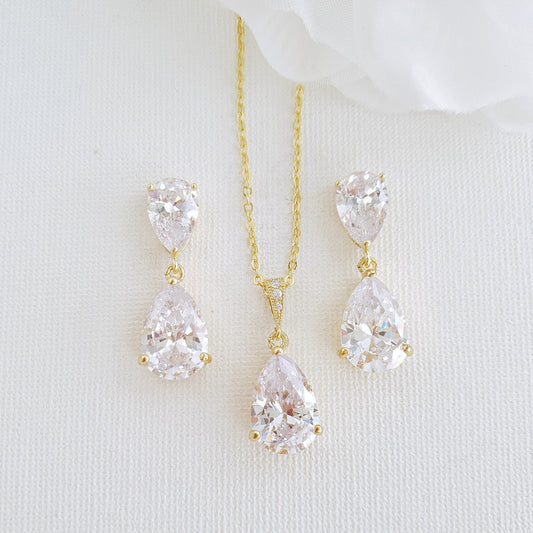 Jewellery Set for Brides and Bridesmaids in Yellow Gold-Clara