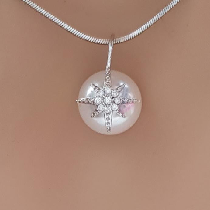 Large Single Pearl Necklace-Leah