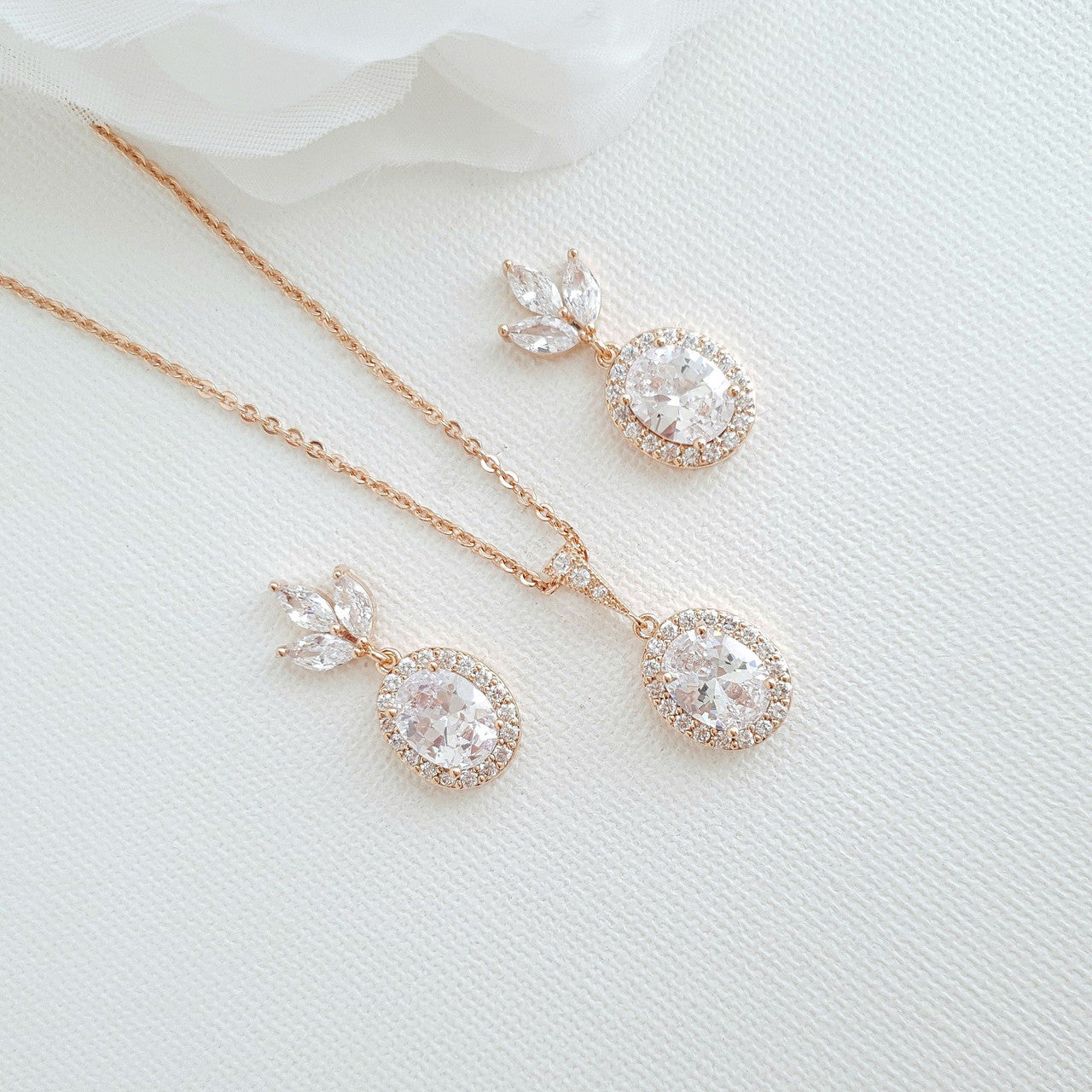 Oval Bridal Jewellery Set-Emily