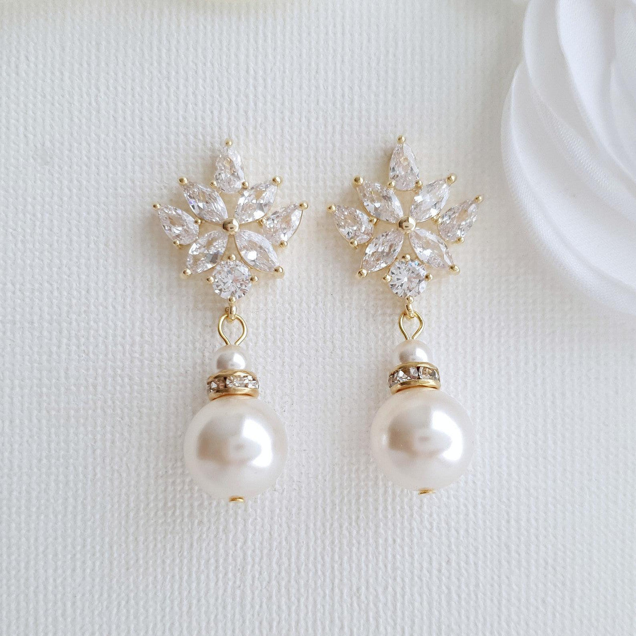 Bridal Drop Earrings Gold With Round Pearls-Rosa