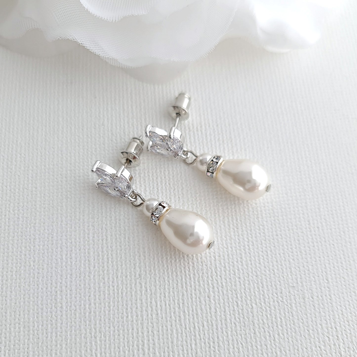 Pearl Necklace and Earrings Wedding Jewellery Set- Katie