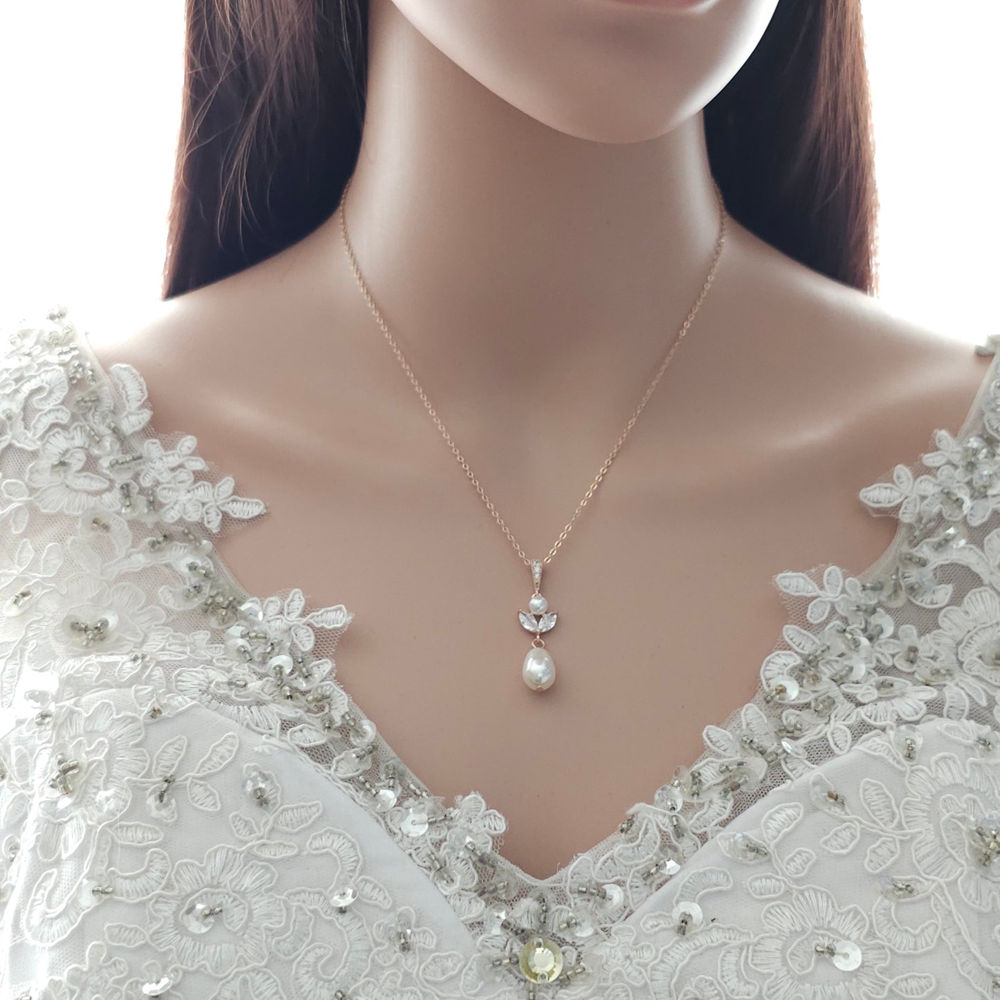 Gold Teardrop Pearl Pendant Necklace - Leila