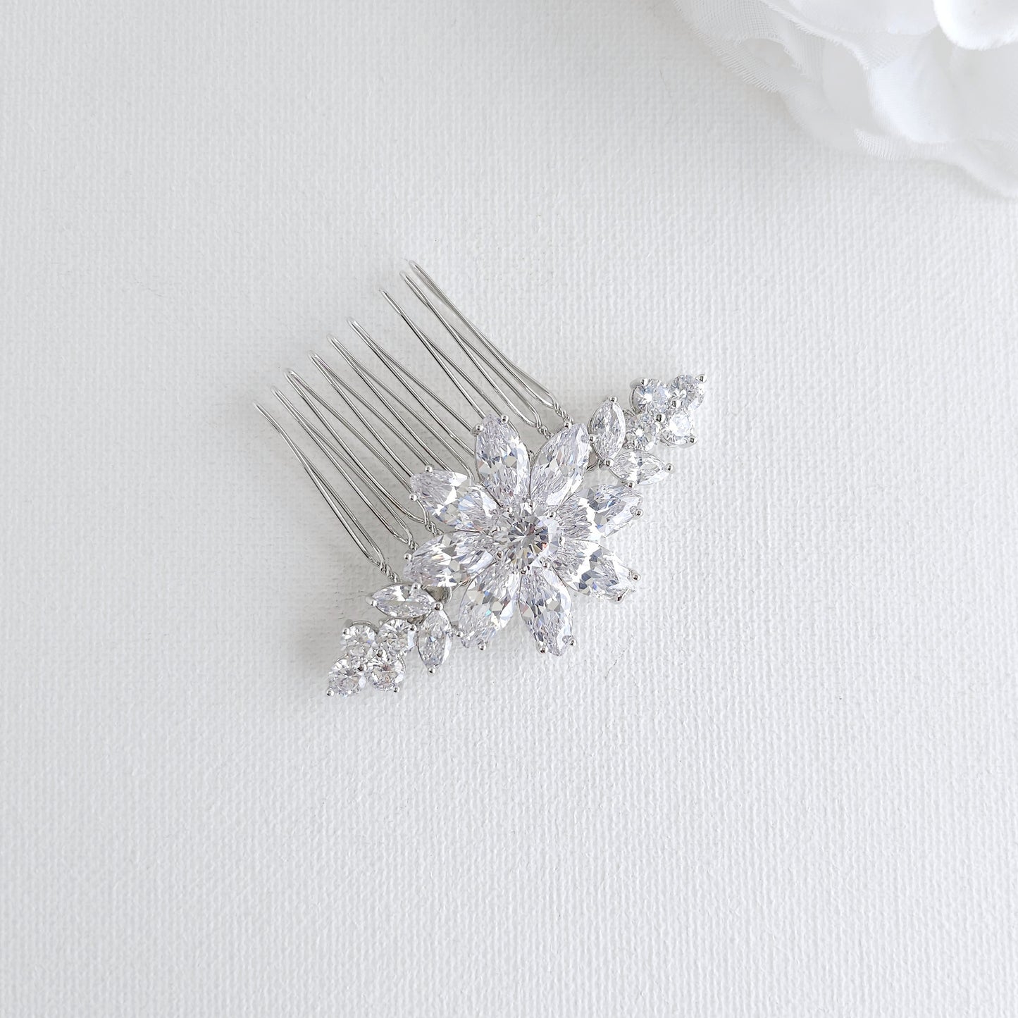 Dainty Rose Gold Wedding Comb | Sparkling Cubic Zirconia Flower Hair Piece for Veil - Daisy