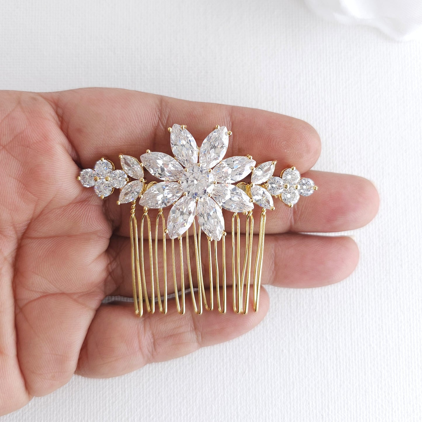 Floral Gold Wedding Hair Comb - 14K Plated Cubic Zirconia Hair Piece- Daisy