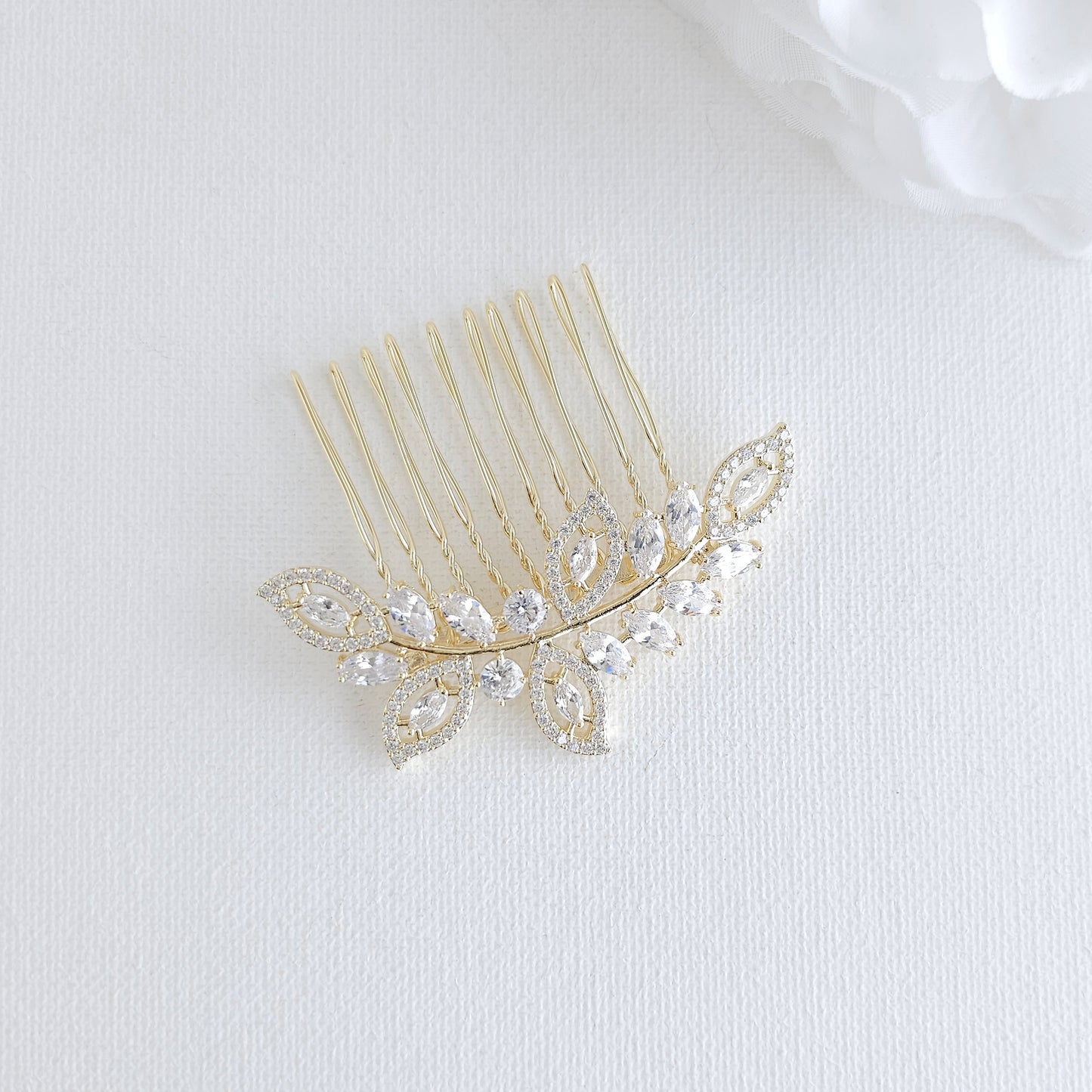 Gold Leaf Hair Comb: Modern Design for a Timeless Classic Bridal Look– Kerry
