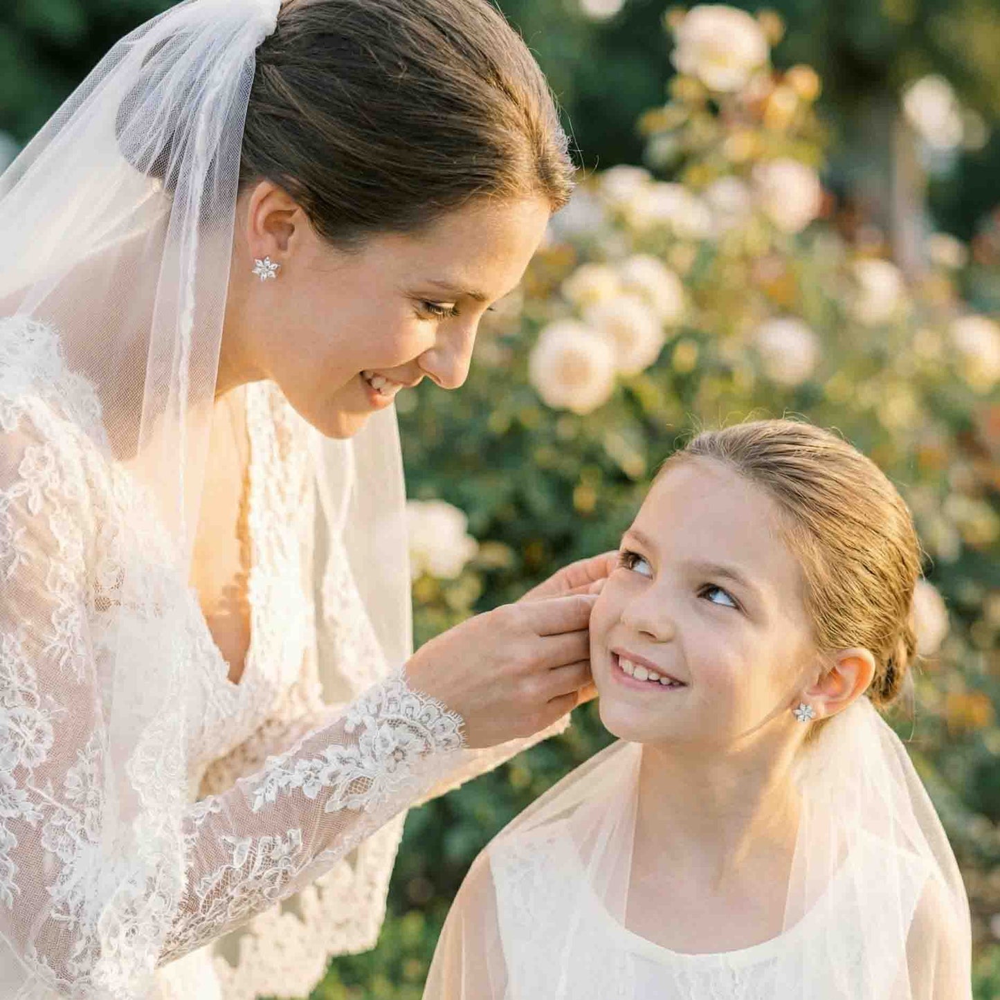 Dainty Gold Flower Stud Earrings for Brides and Bridesmaids-Trisha