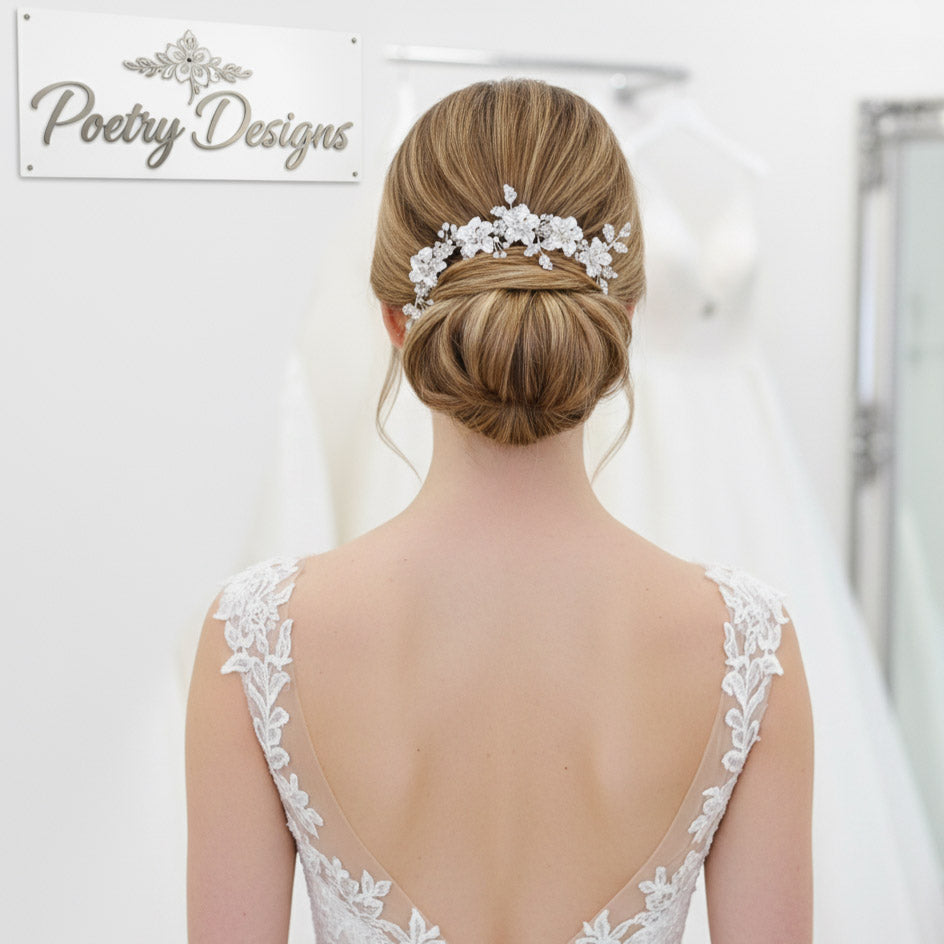 Gold Floral Hair Comb | The Perfect Centerpiece for a Cohesive Gold Theme - Gardenia