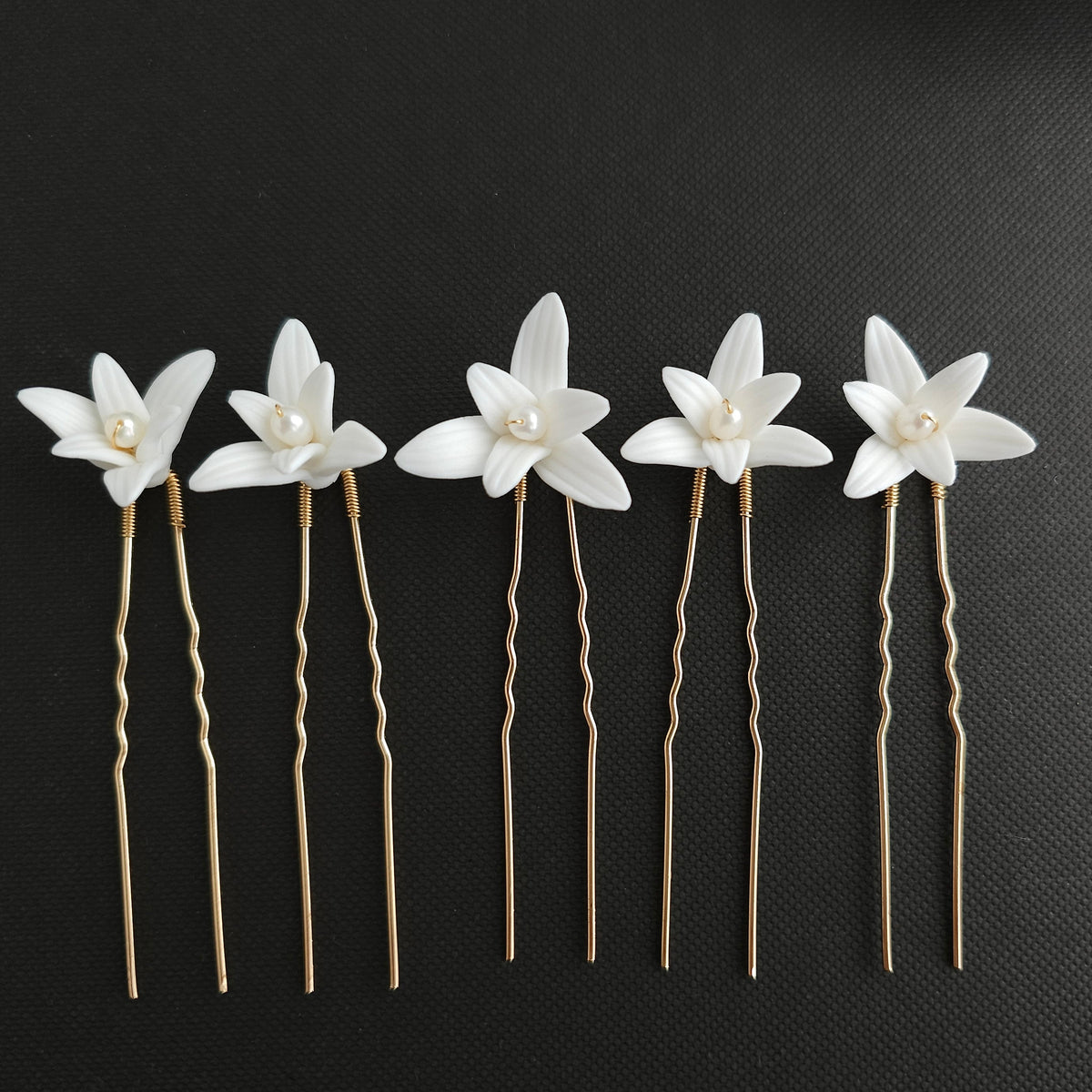 White Flower Wedding Hair Pins 5-Piece Set in Silver and Gold - Jasmine