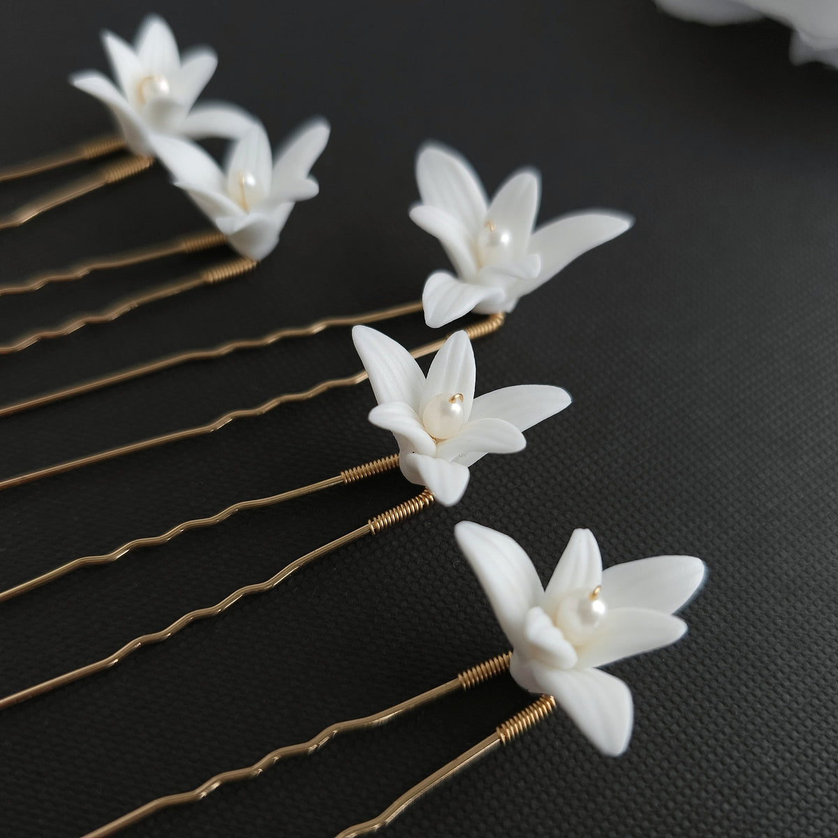 White Flower Wedding Hair Pins 5-Piece Set in Silver and Gold - Jasmine