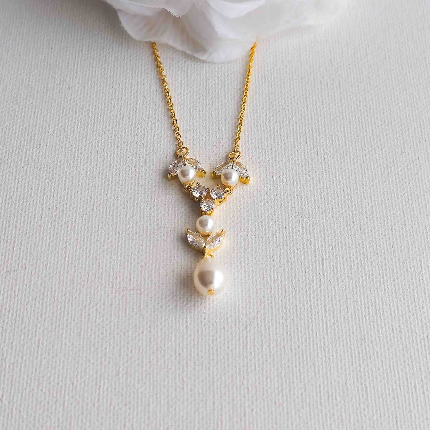 Crystal & Pearl Bridal Necklace in Silver - Leila