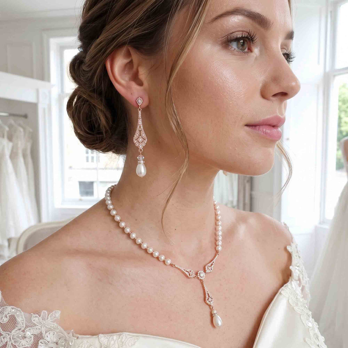 Matching Gold Pearl Jewellery Set (Necklace, Earrings, Bracelet) - Lisa