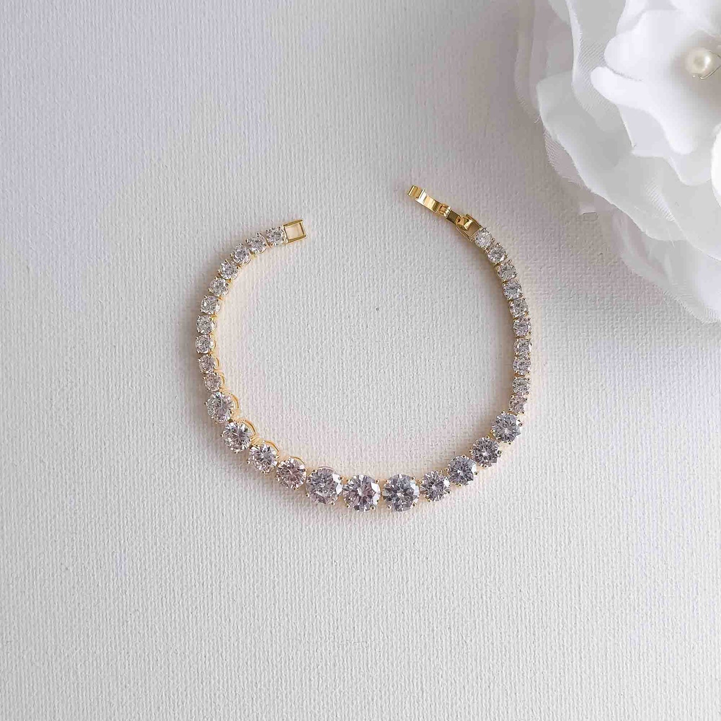 Silver Graduated Tennis Bracelet - Nora