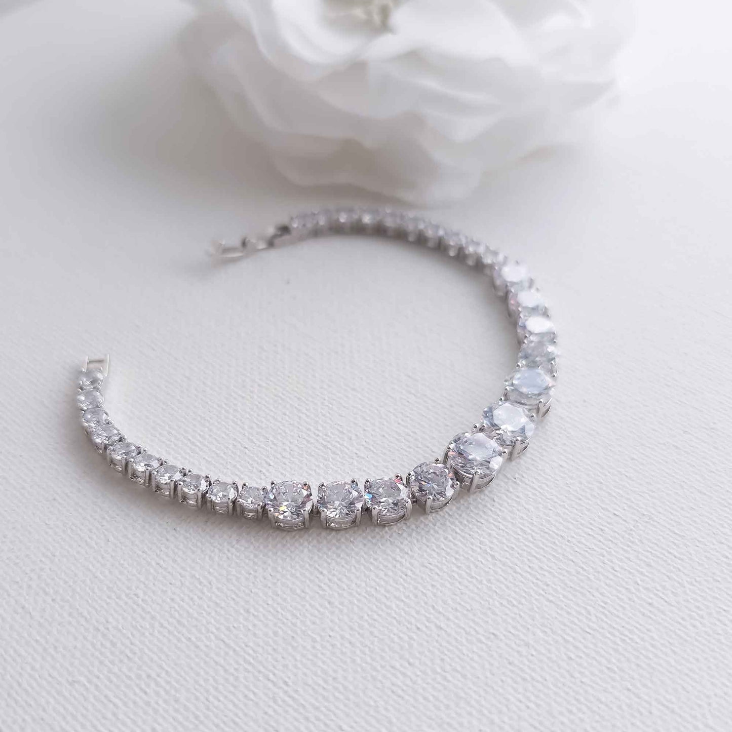 Graduated Tennis Bracelet in Rose Gold and Cubic Zirconia - Nora