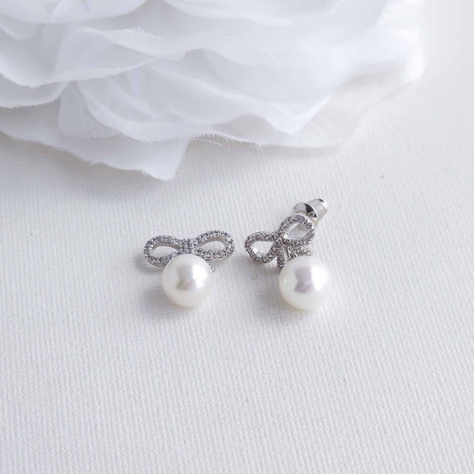 Bow Earrings with Pearl Drops: Dainty & Elegant-Serenity