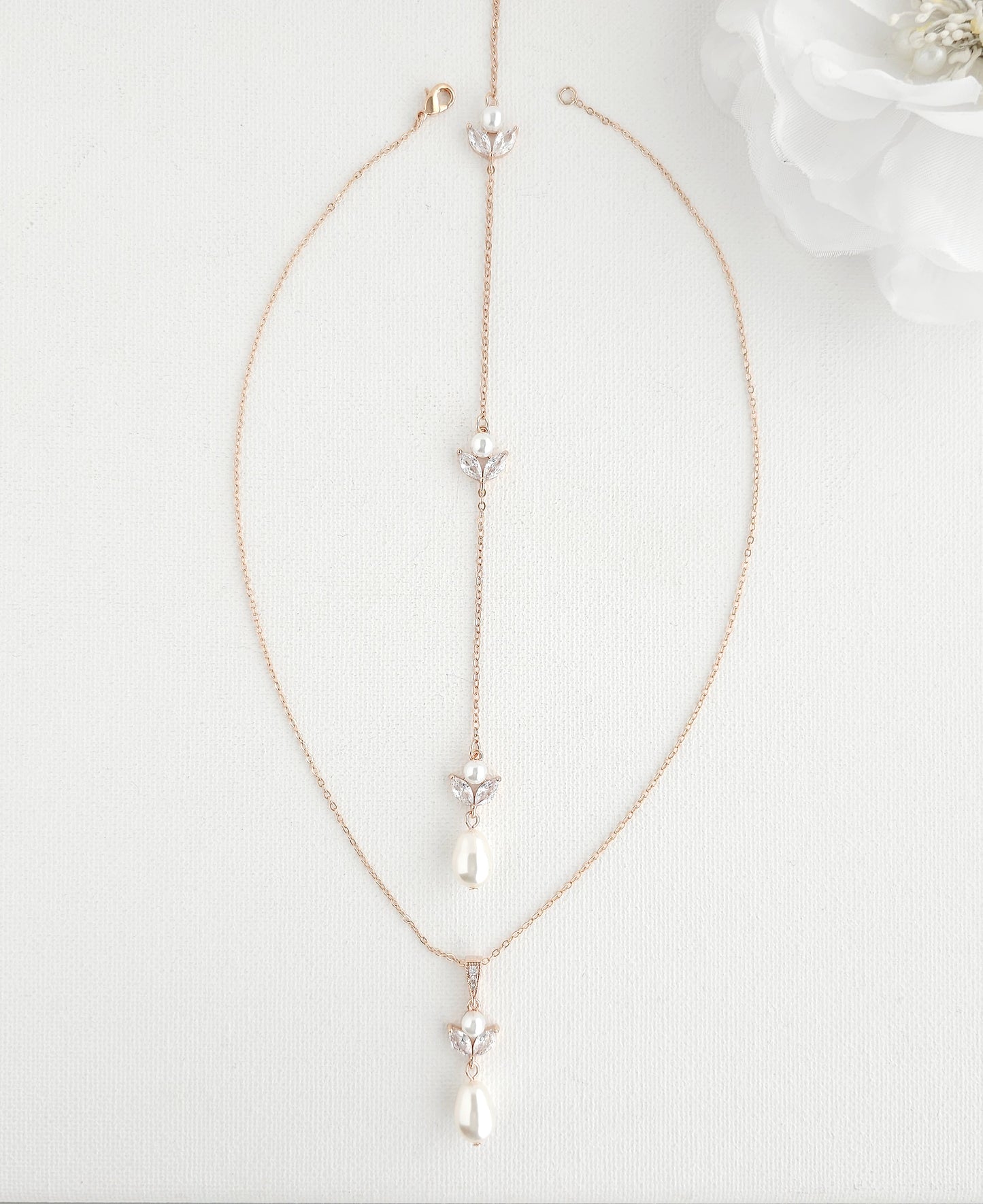 Simple Wedding Pearl Pendant Necklace with Backdrop in Gold-Leila