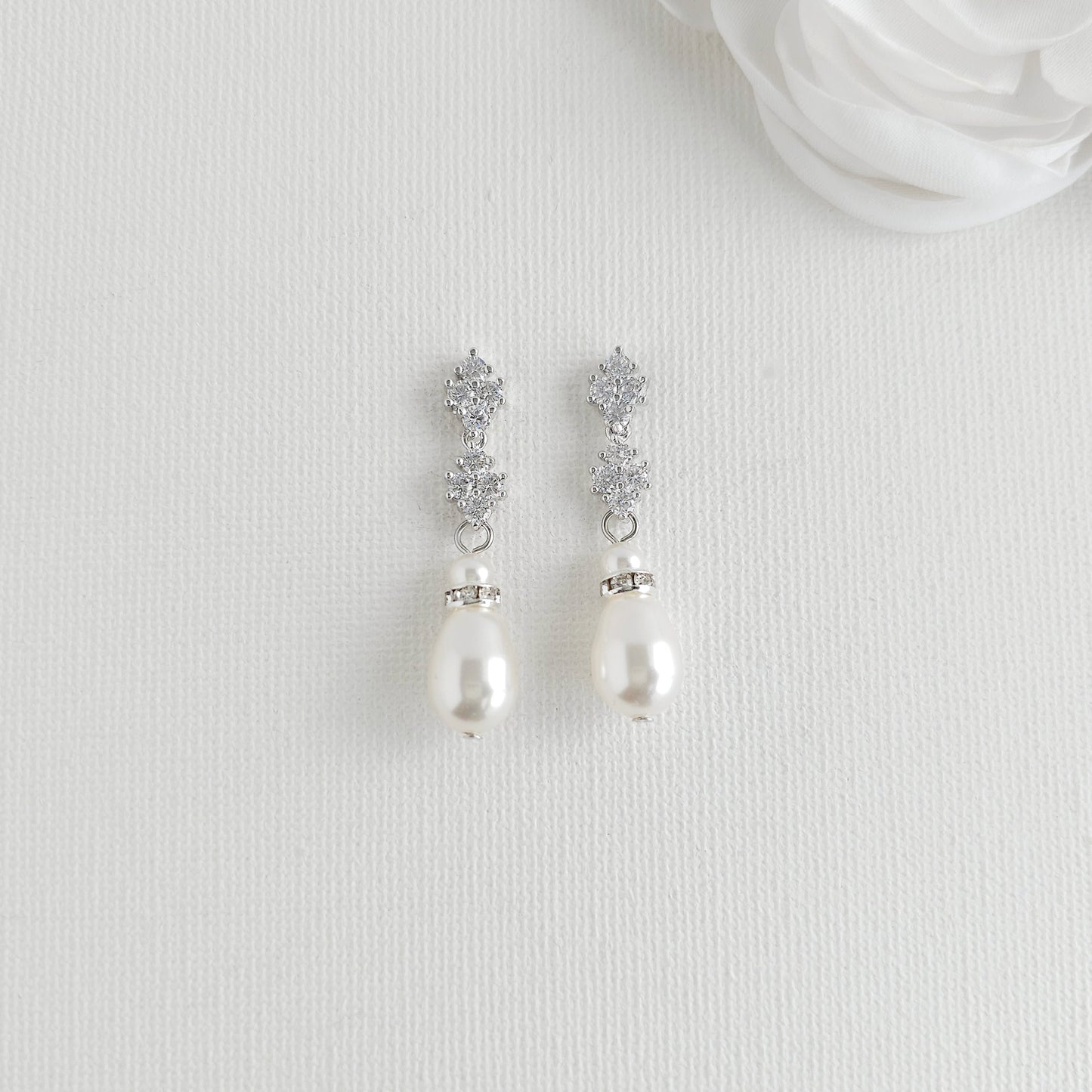 Silver Clover Crystal & Pearl Drop Earrings - Olive