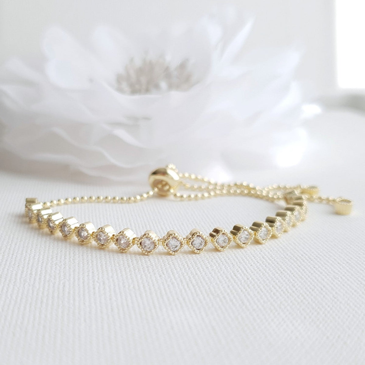 Rose Gold Pearl Wedding Jewellery Set (3-Piece Earrings Necklace Bracelet) – Lisa