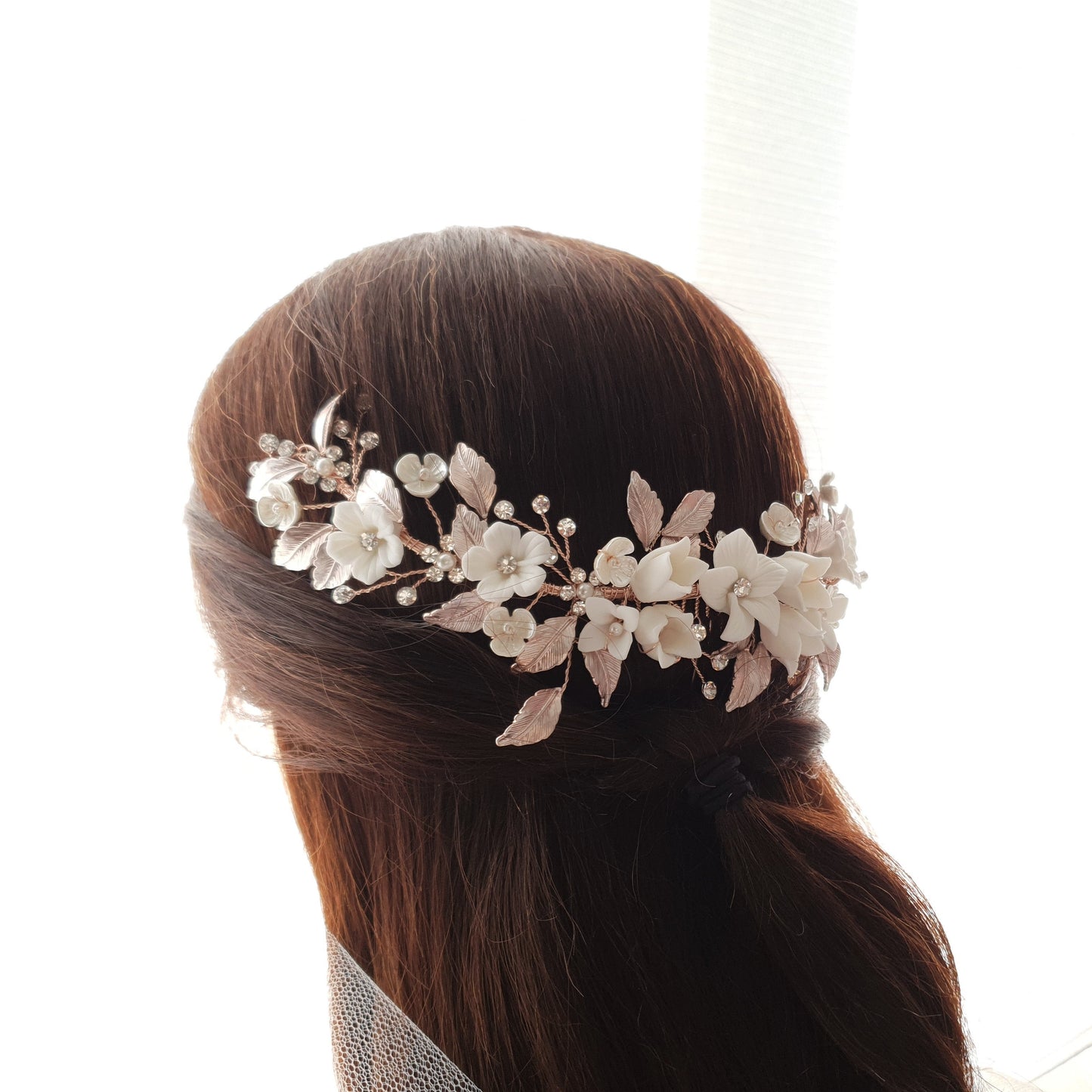 Silver Foral Hair Comb for Brides -Daffodil
