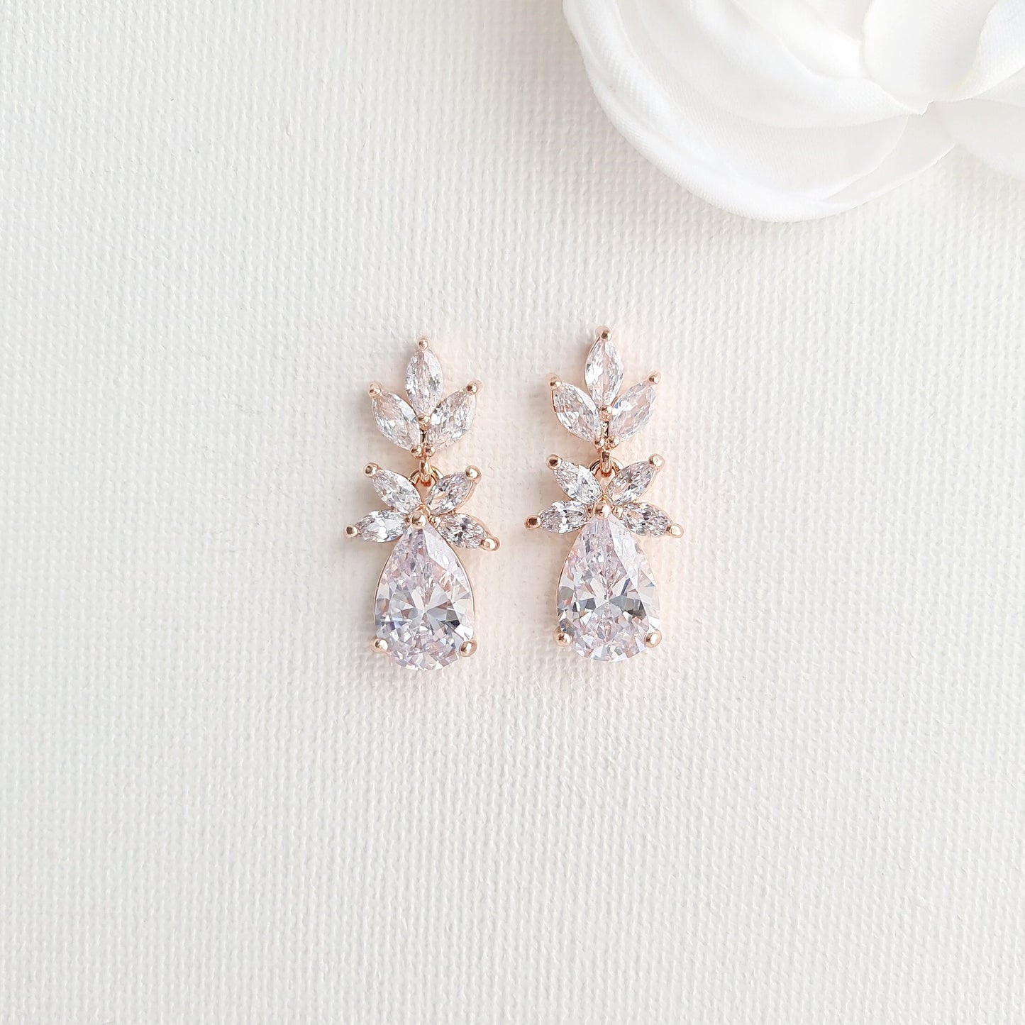 Simple Leaf Bridal Earrings and Necklace Set with Short Backdrop-Stella