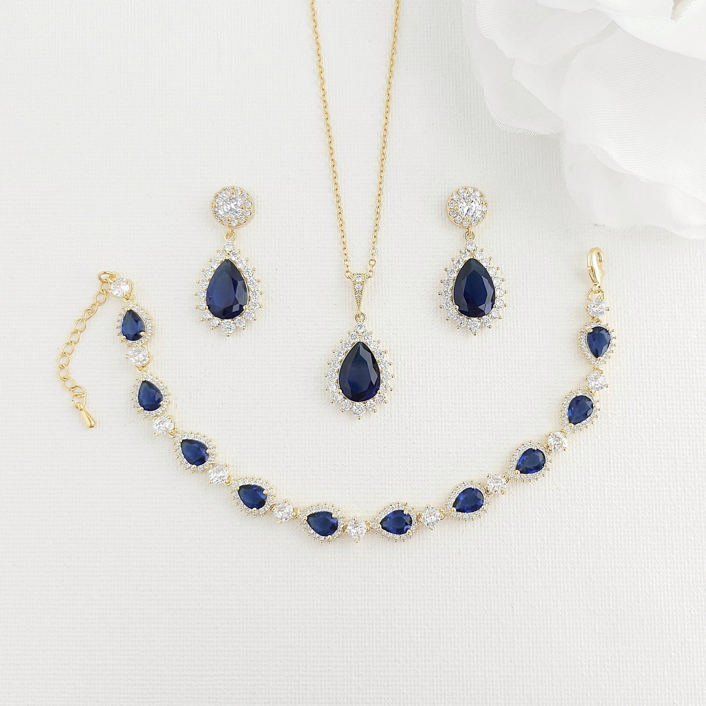 Sapphire Blue Cubic Zirconia Jewellery Set-AOI