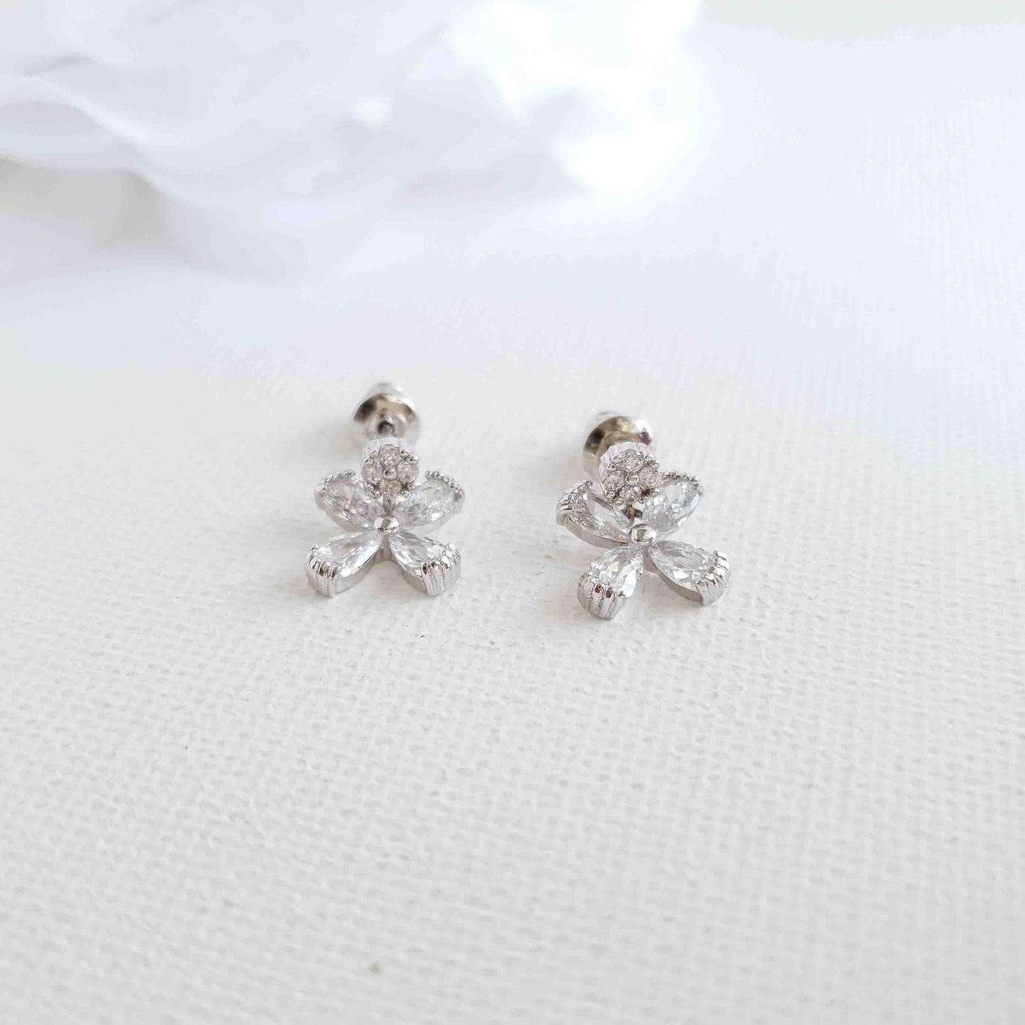 Tiny Flower Earrings Becky