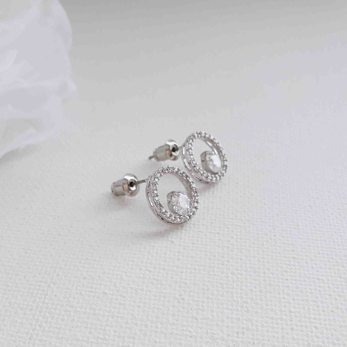 Circle Stud Earrings Heidi