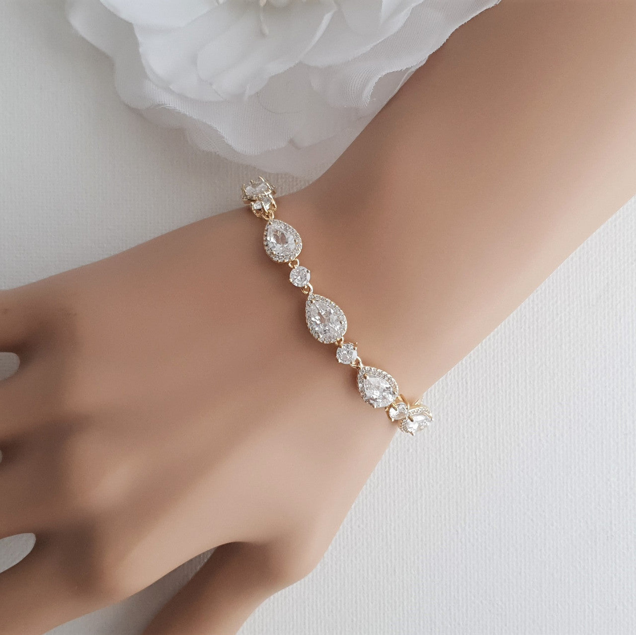 Dainty Teardrop Wedding Bracelet in Gold for Brides-Luna