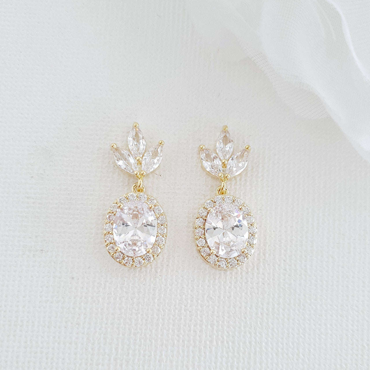 Small Wedding Earrings in Gold- Emily