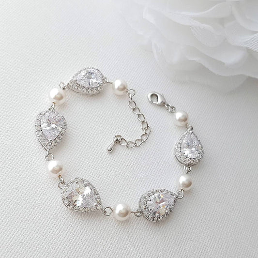 Silver Pearl Bracelet- Emma