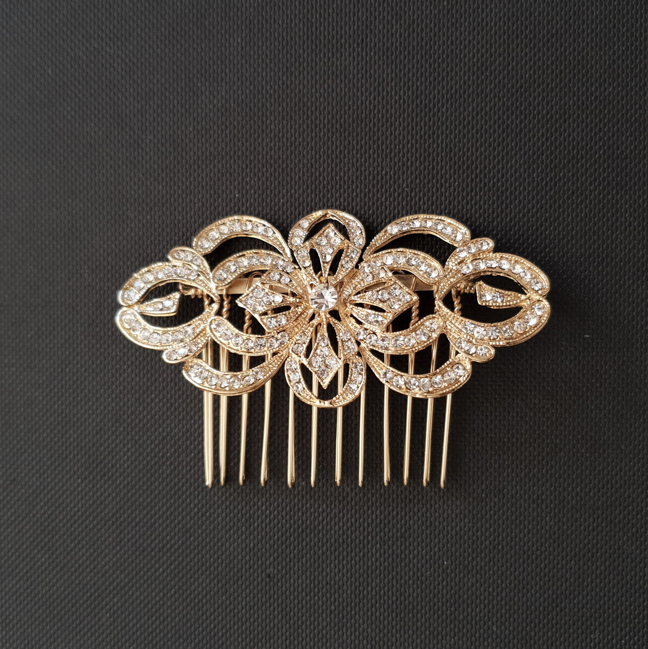 Vintage Hair Comb for Weddings in Gold-Blythe