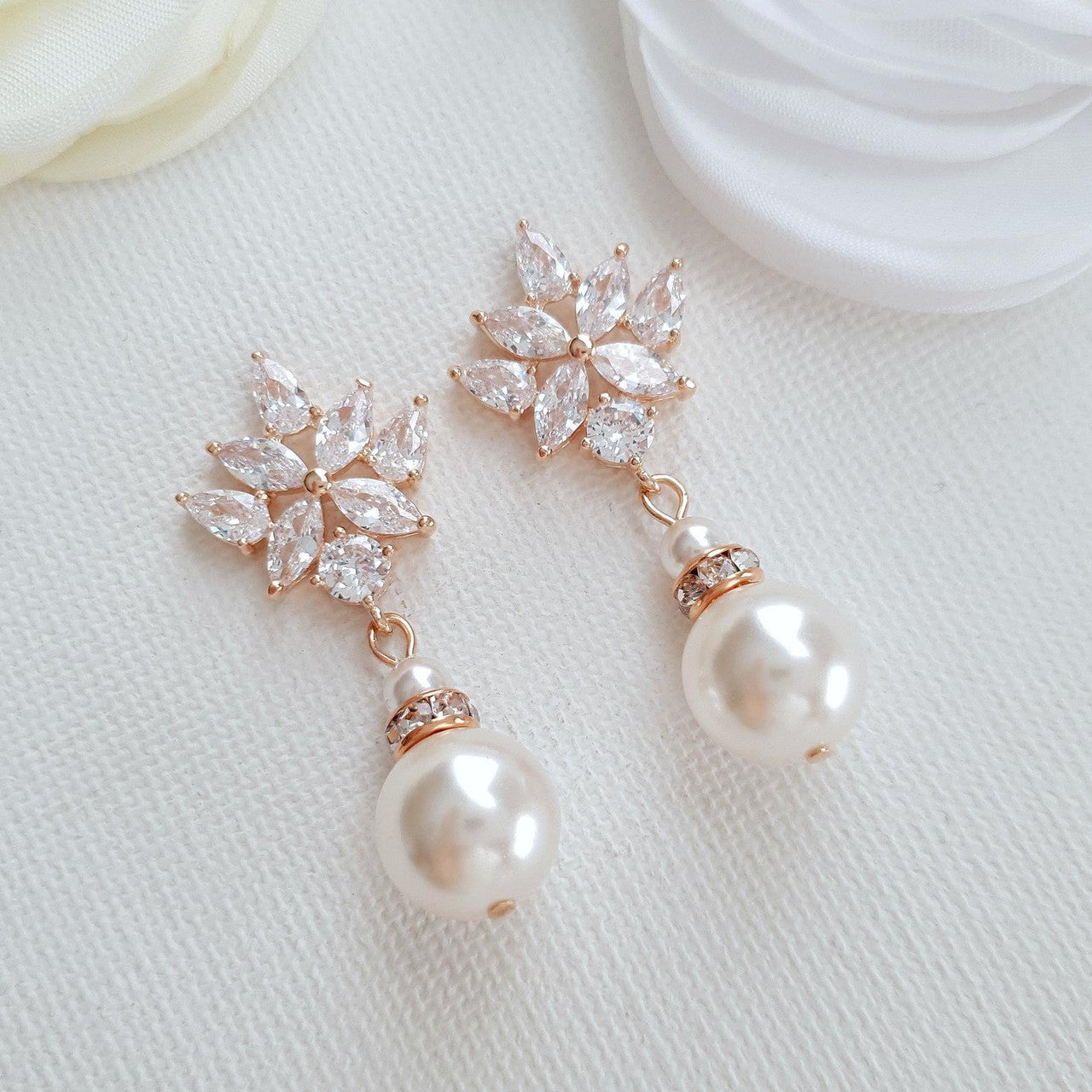 Wedding Drop Earrings in Rose Gold & Round Pearls- Rosa