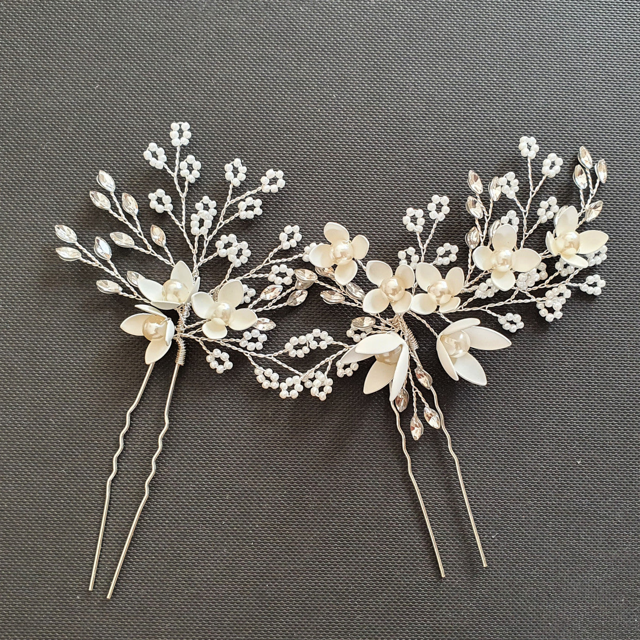 Small White Flowers Bridal Hair Pins With Pearls- Iris