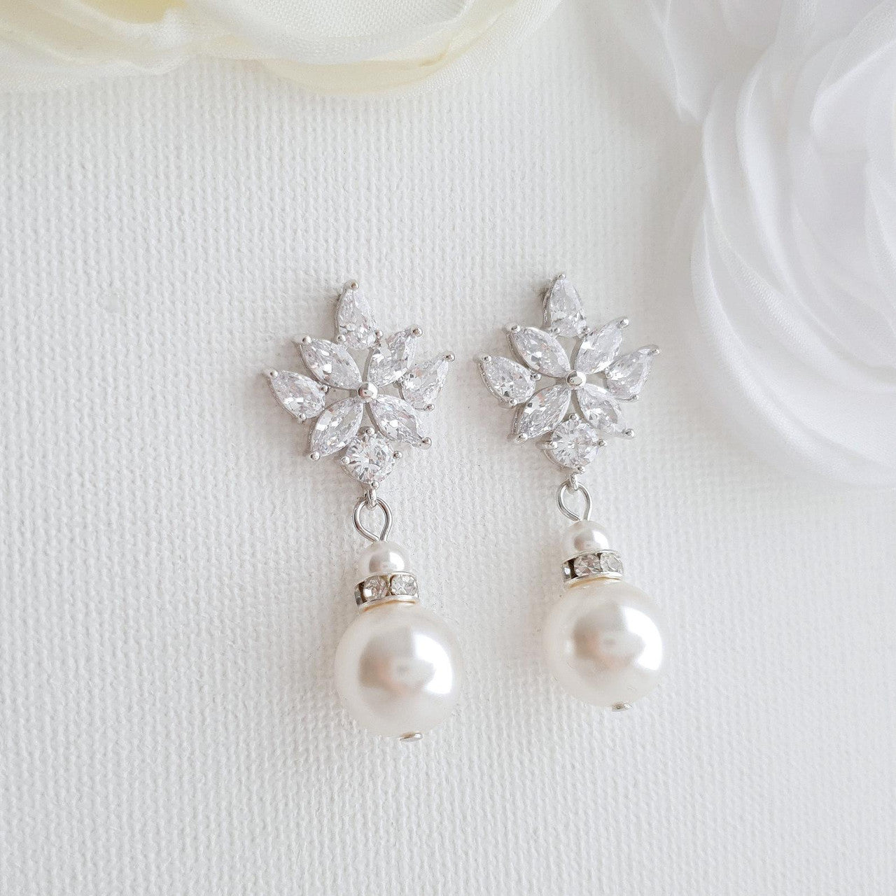 Bridal Drop Earrings Gold With Round Pearls-Rosa