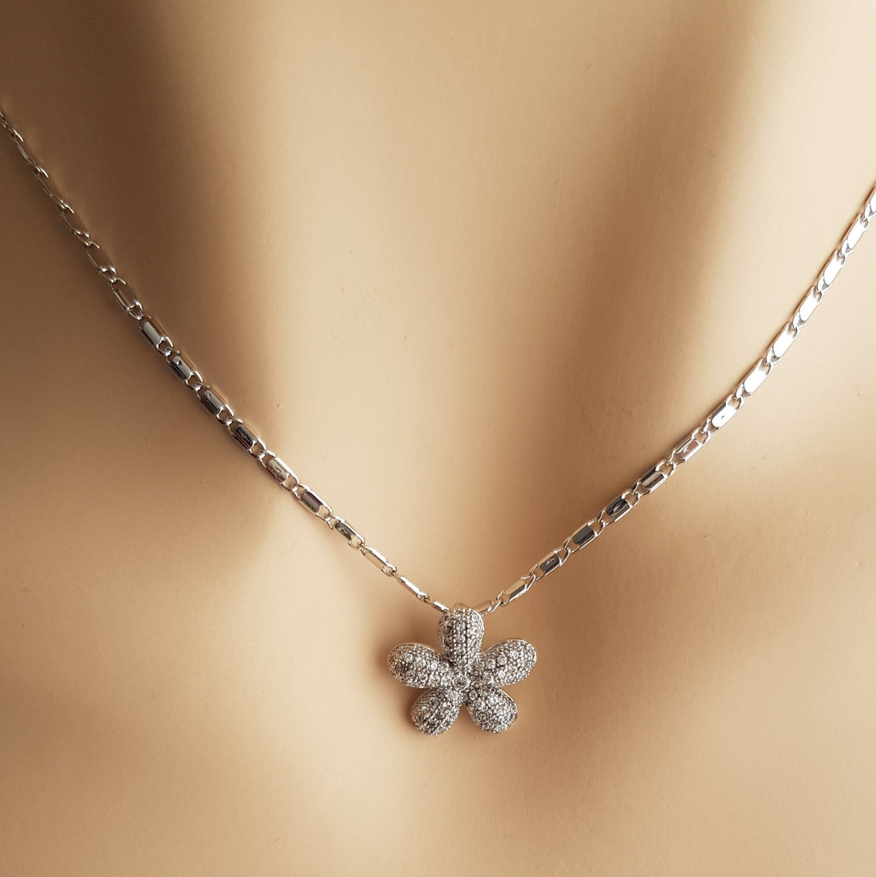 Small Flower Necklace-Bloom
